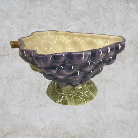 NOBLE EXCELLENCE BOWLS -- Dessert Bowls, Set of 4 Footed Bowls, Fruit Shaped - Picture 6 of 15